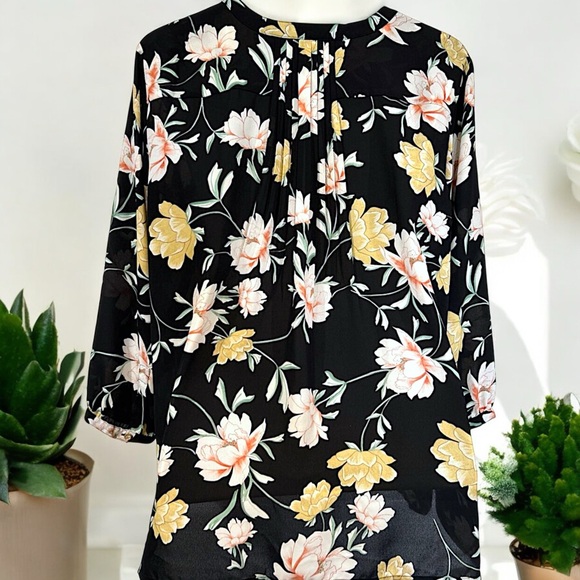 JM Collection Lotus Flower Floral Pleated Tunic Blouse Crepe Polyester Top - Picture 4 of 16